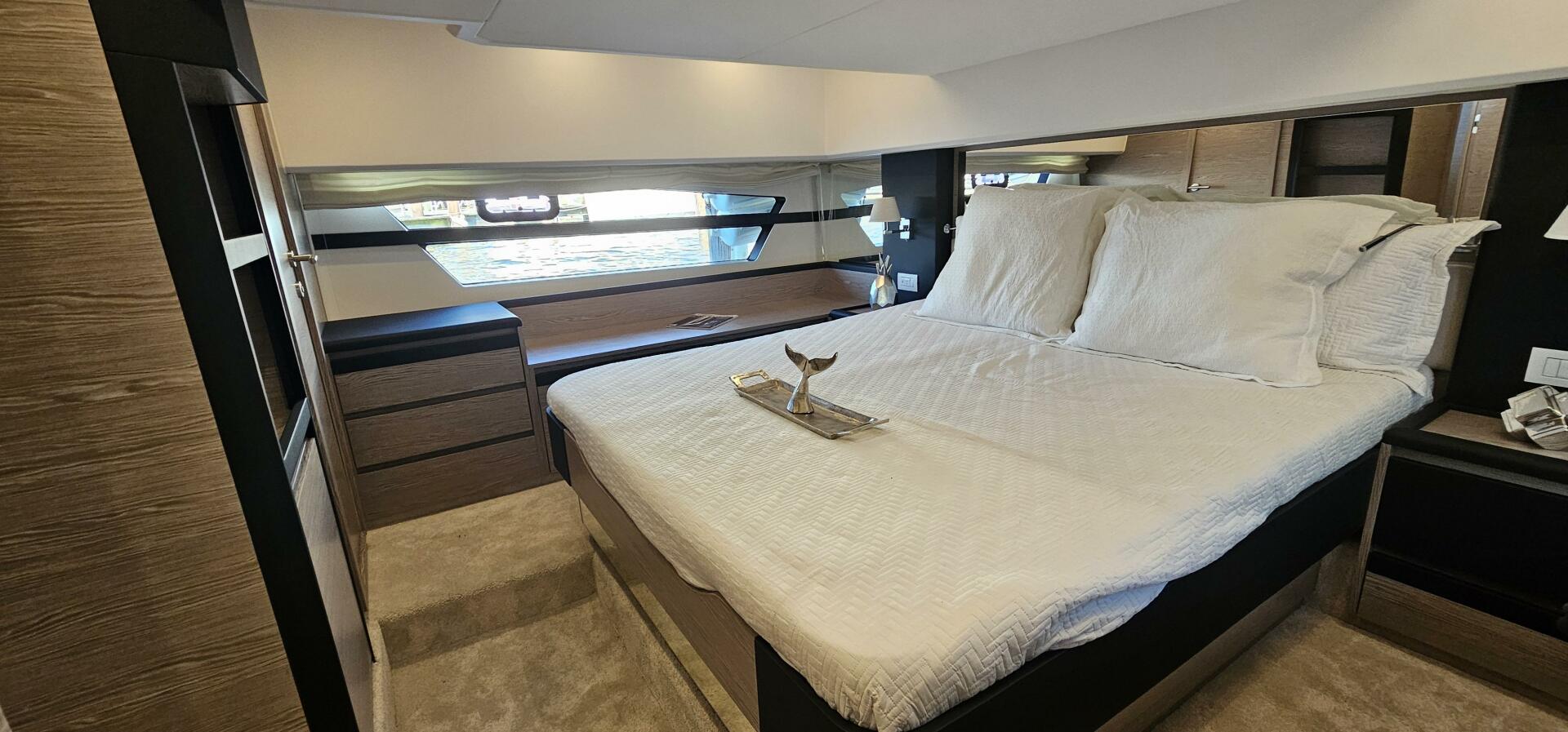 Slide: The Image of Greenline 45 Fly Hybrid 2024 - 4276890
