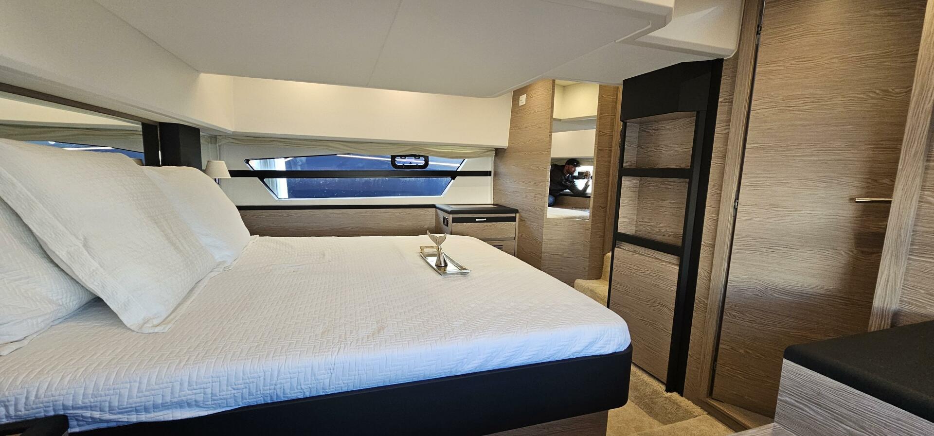 Slide: The Image of Greenline 45 Fly Hybrid 2024 - 4276898