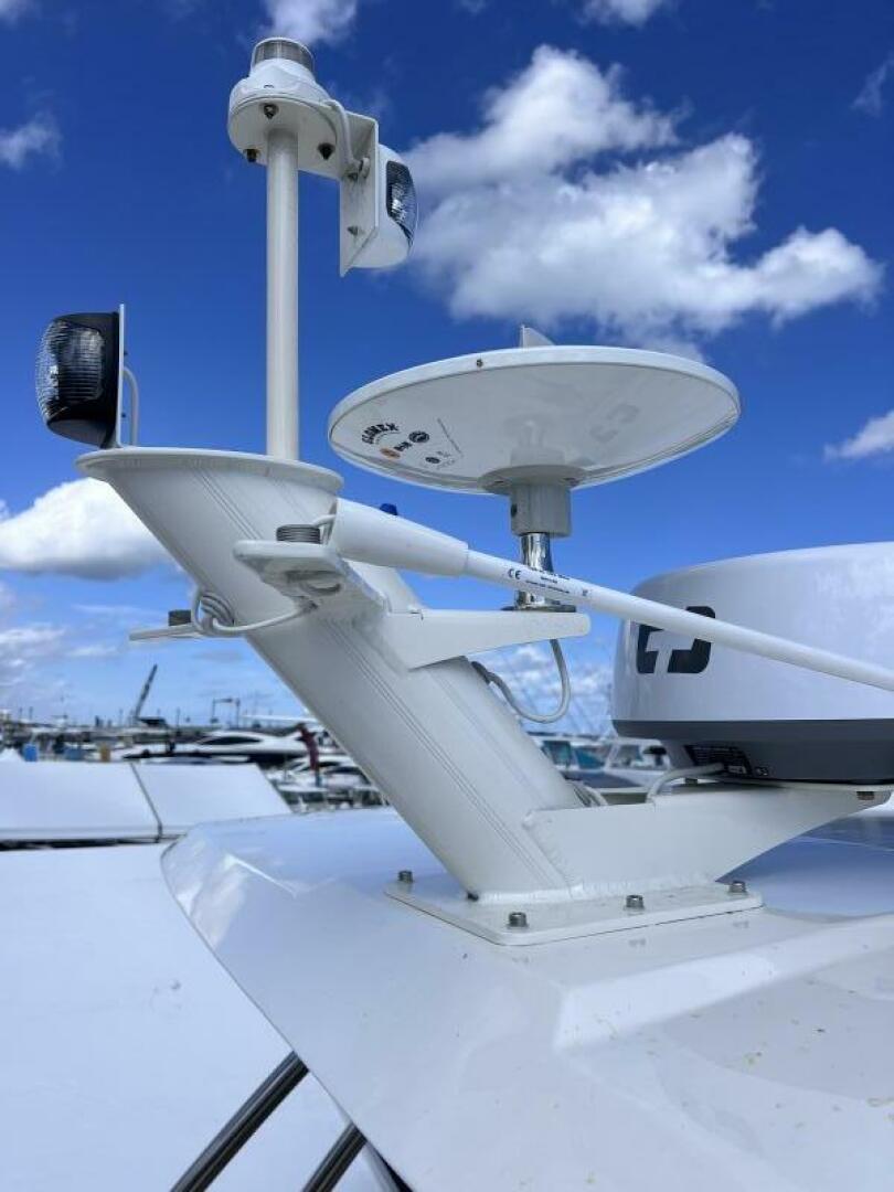 Slide: The Image of Greenline 48 Fly Hybrid 2024 - 4166016