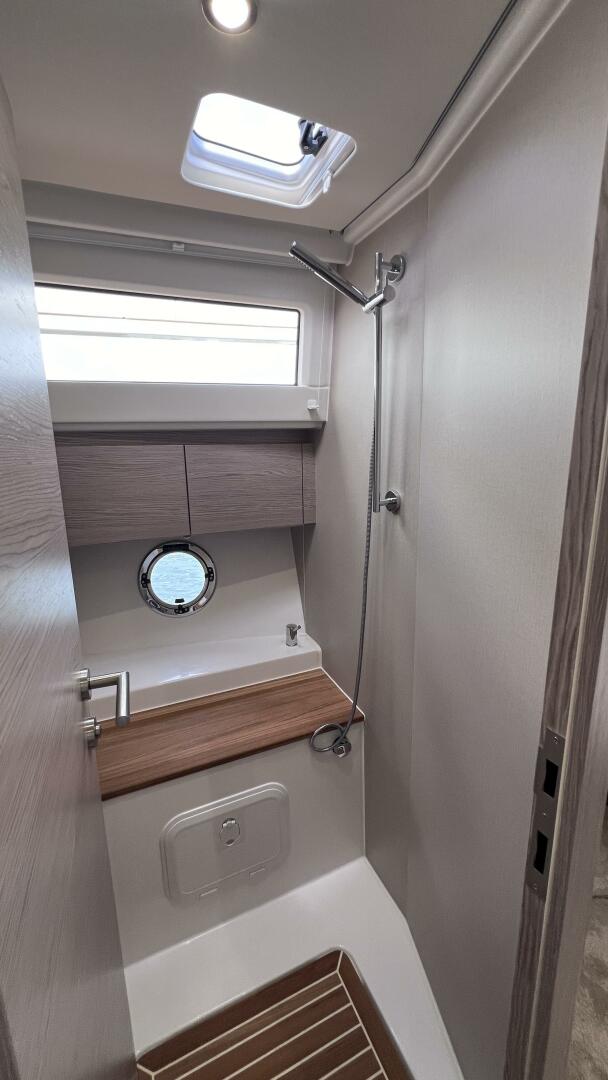 Slide: The Image of Greenline 48 Fly Hybrid 2024 - 4166044