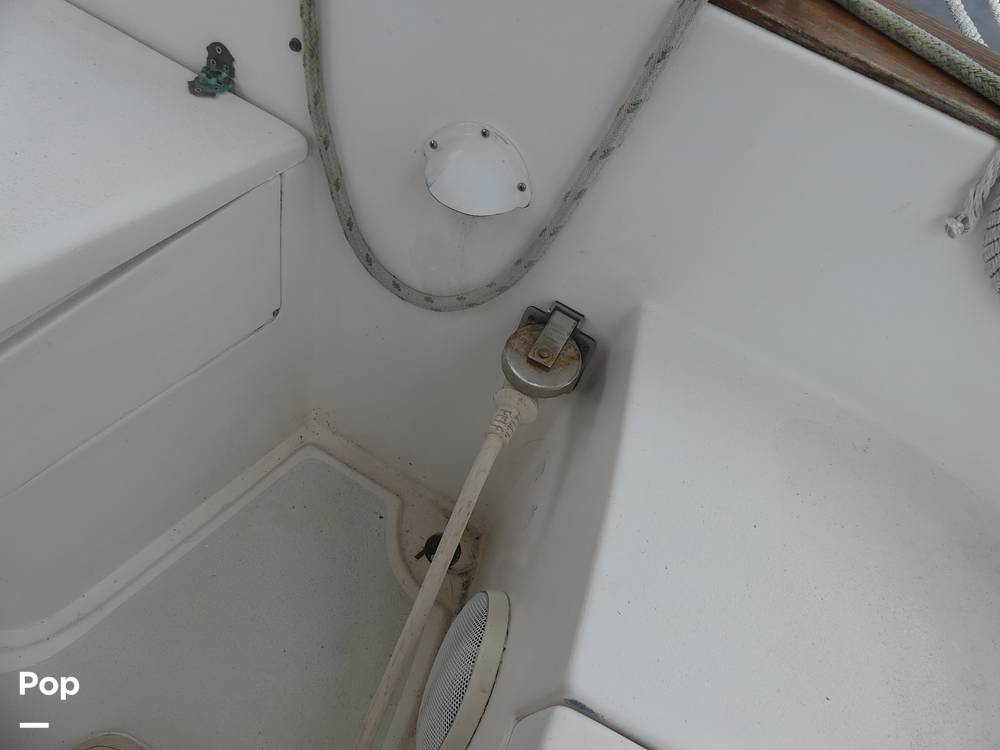 Slide: The Image of Gulf 32 Pilothouse 1987 - 14443226