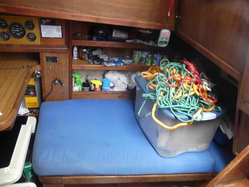 Slide: The Image of Gulf 32 Pilothouse 1987 - 14443231