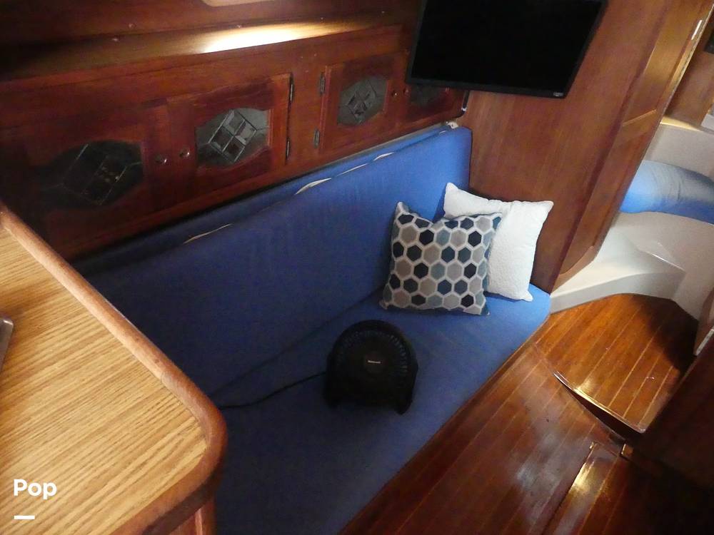 Slide: The Image of Gulf 32 Pilothouse 1987 - 14443234