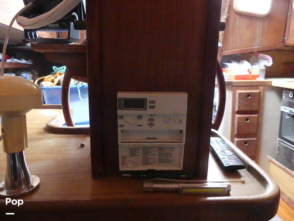 Slide: The Image of Gulf 32 Pilothouse 1987 - 14443237