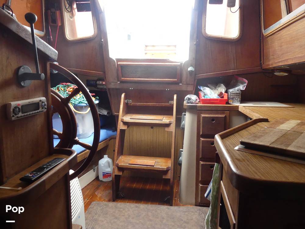 Slide: The Image of Gulf 32 Pilothouse 1987 - 14443238