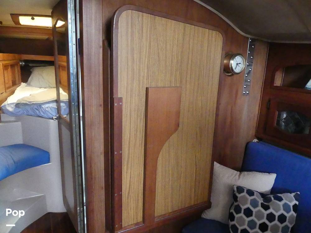 Slide: The Image of Gulf 32 Pilothouse 1987 - 14443239