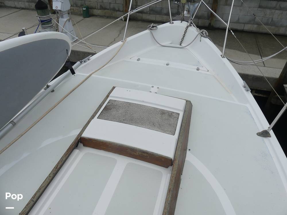 Slide: The Image of Gulf 32 Pilothouse 1987 - 14443257