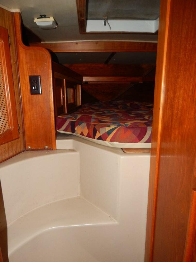 Slide: The Image of Gulf Pilothouse 1989 - 4213810