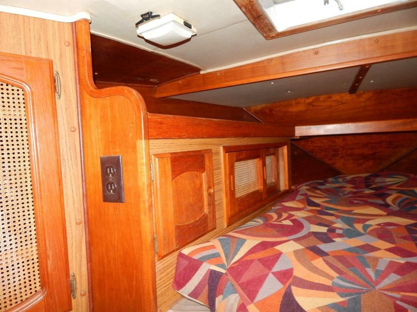 Slide: The Image of Gulf Pilothouse 1989 - 4213812