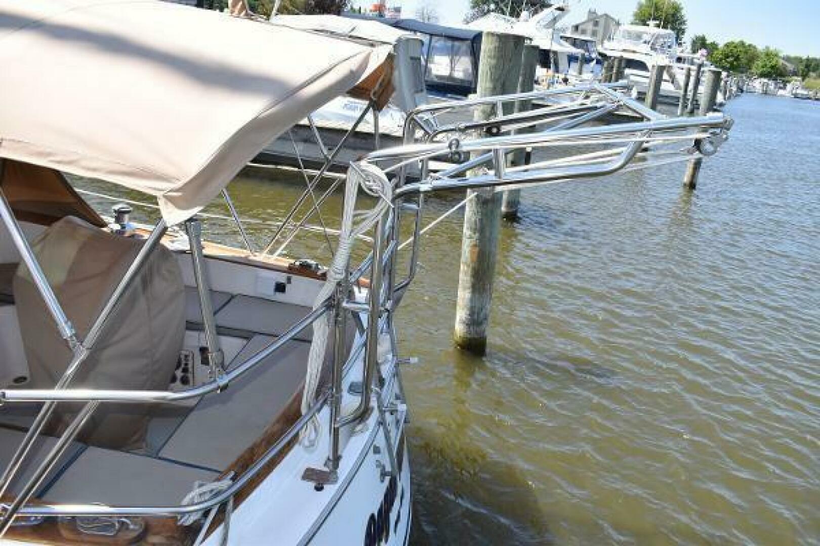 Slide: The Image of Gulfstar 37 1979 - 5468201