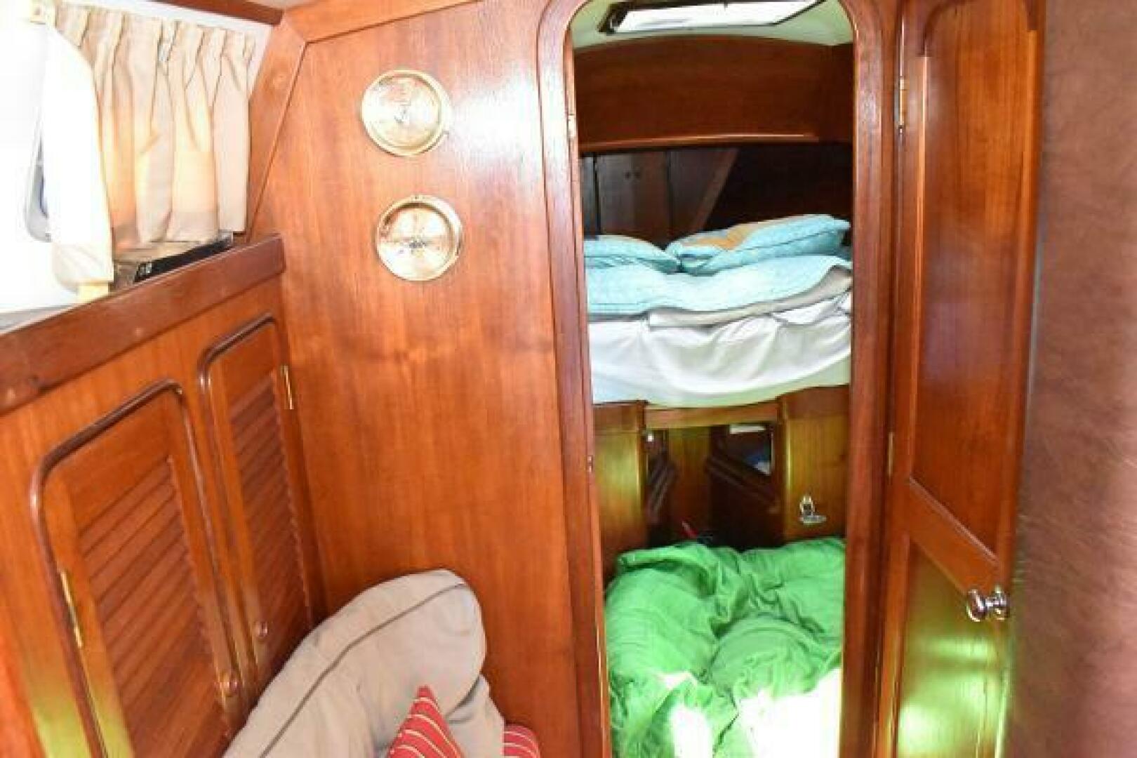 Slide: The Image of Gulfstar 37 1979 - 5468207