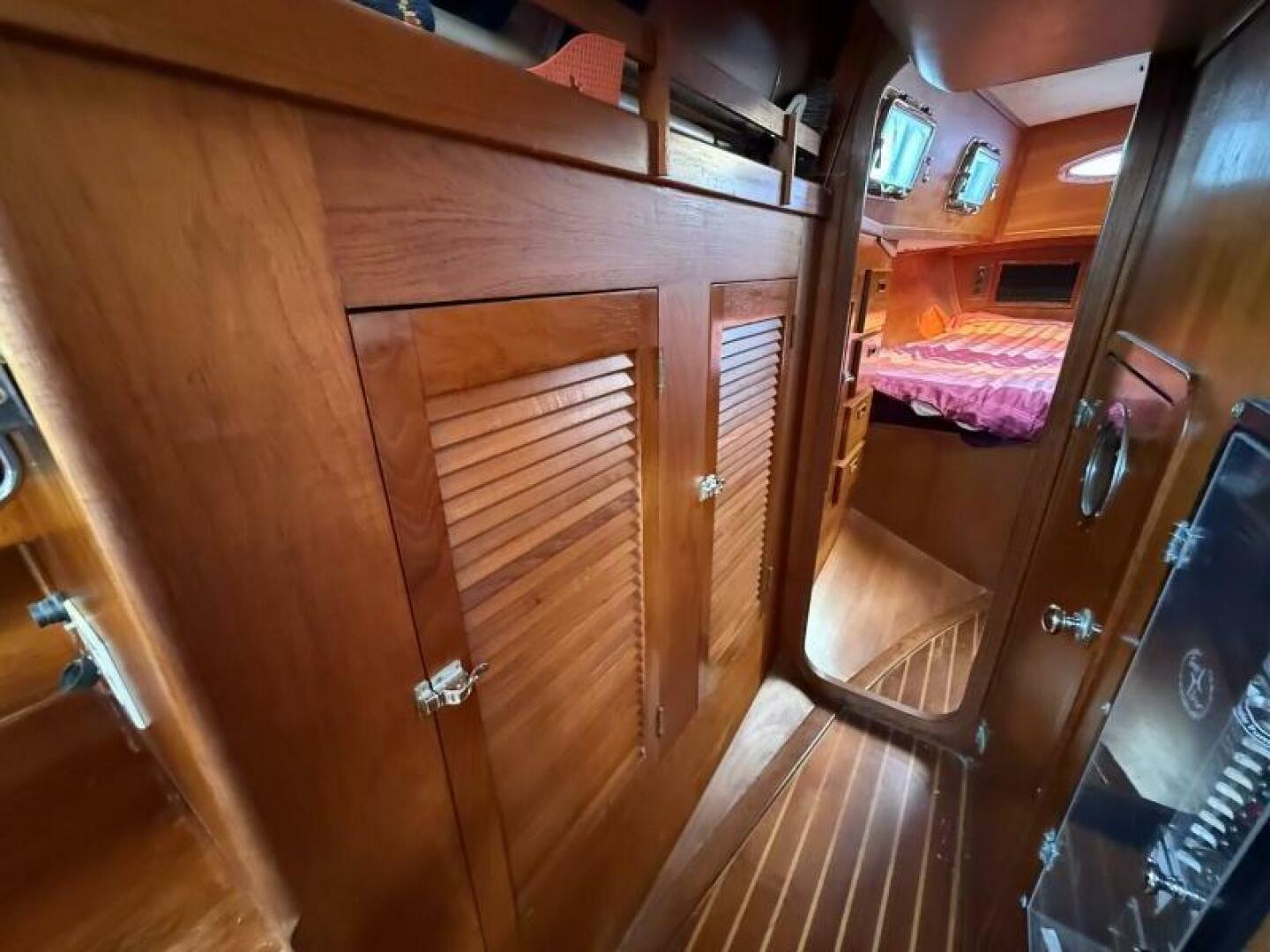 Slide: The Image of Gulfstar 43 MK II 1979 - 5497274