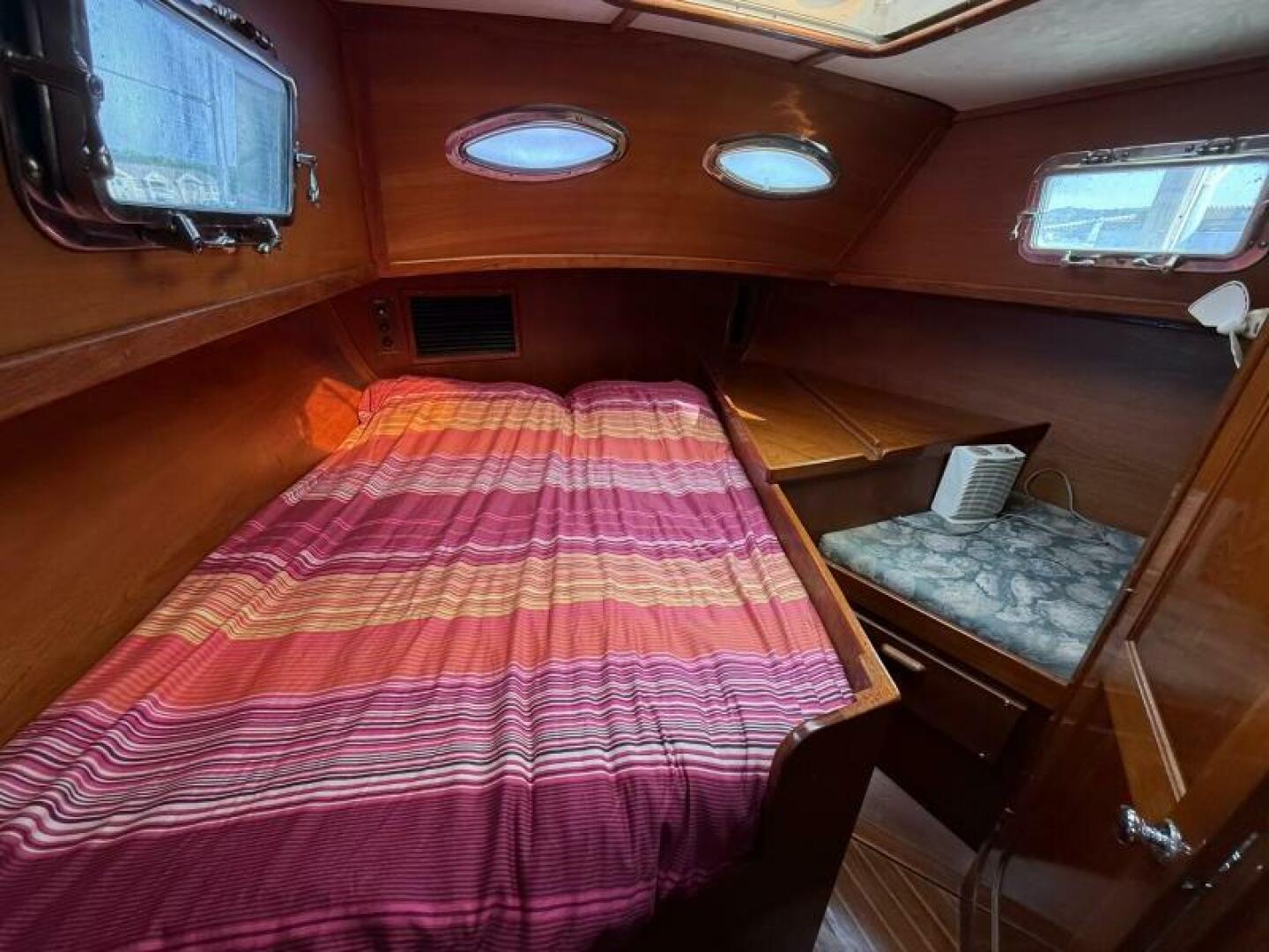 Slide: The Image of Gulfstar 43 MK II 1979 - 5497278