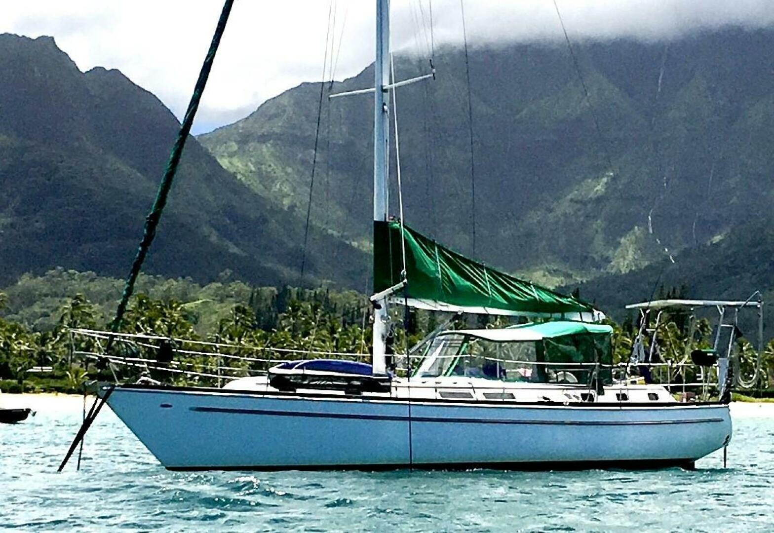 Slide: The Image of Gulfstar 44 Center Cockpit 1980 - 5212013