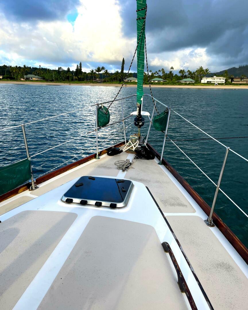 Slide: The Image of Gulfstar 44 Center Cockpit 1980 - 4976543