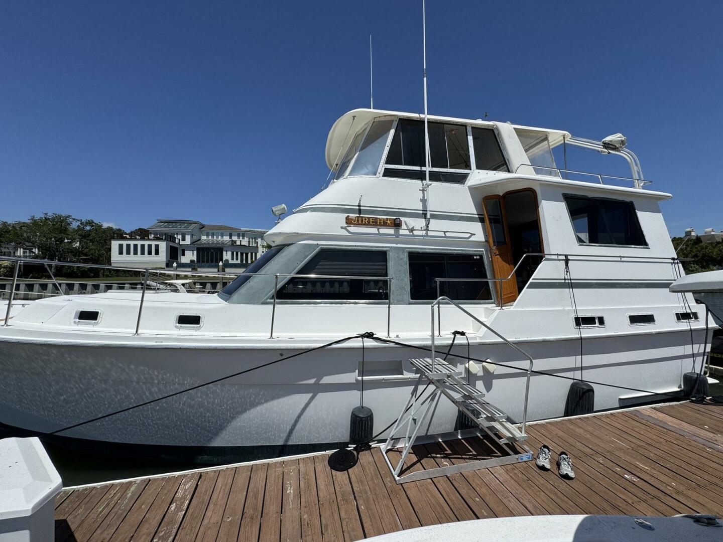 Slide: The Image of Gulfstar 44 Motor Yacht 1988 - 5287849