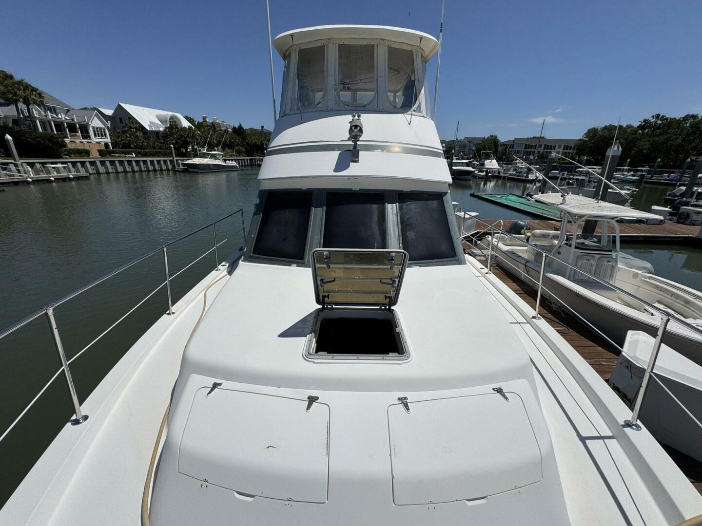 Slide: The Image of Gulfstar 44 Motor Yacht 1988 - 5287853