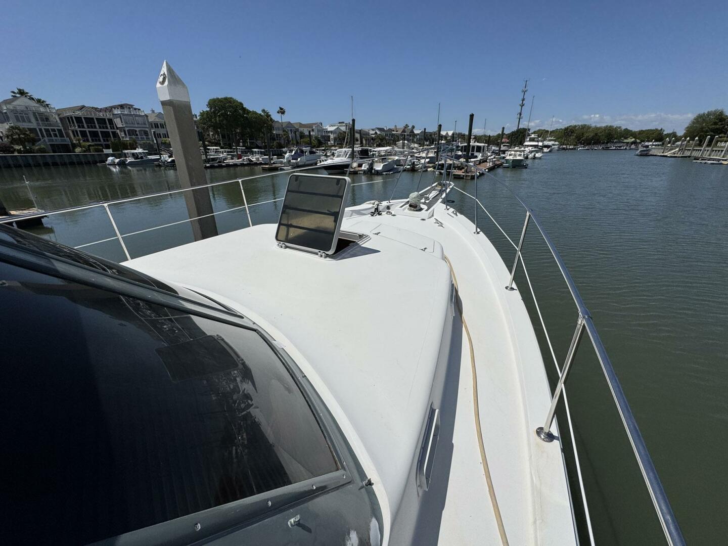 Slide: The Image of Gulfstar 44 Motor Yacht 1988 - 5287857