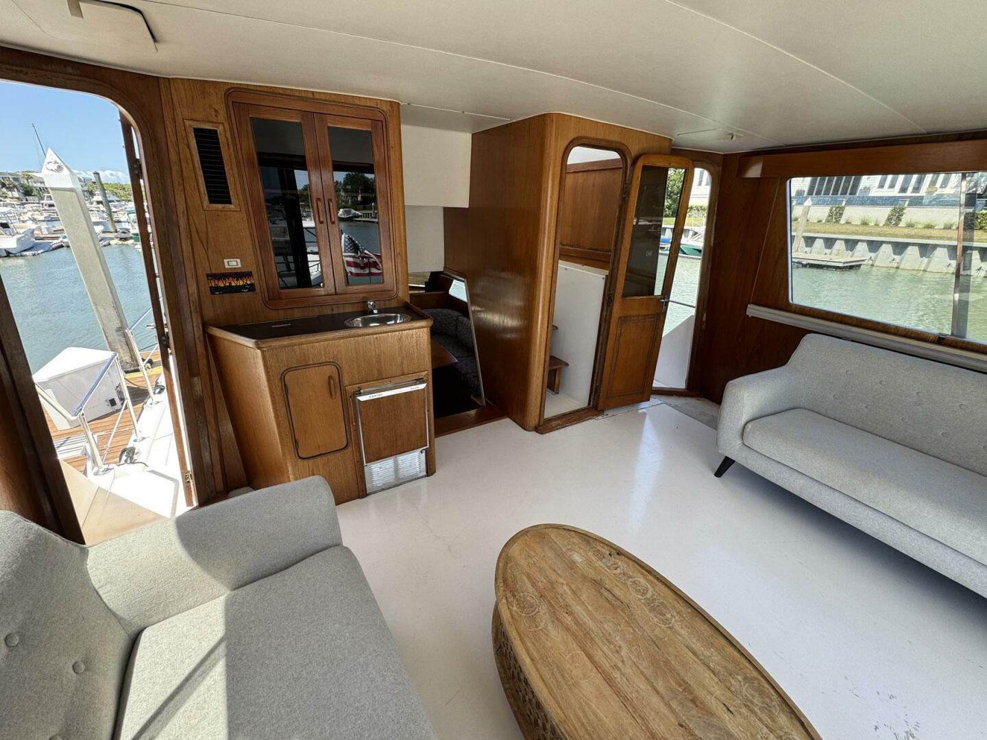 Slide: The Image of Gulfstar 44 Motor Yacht 1988 - 5287866