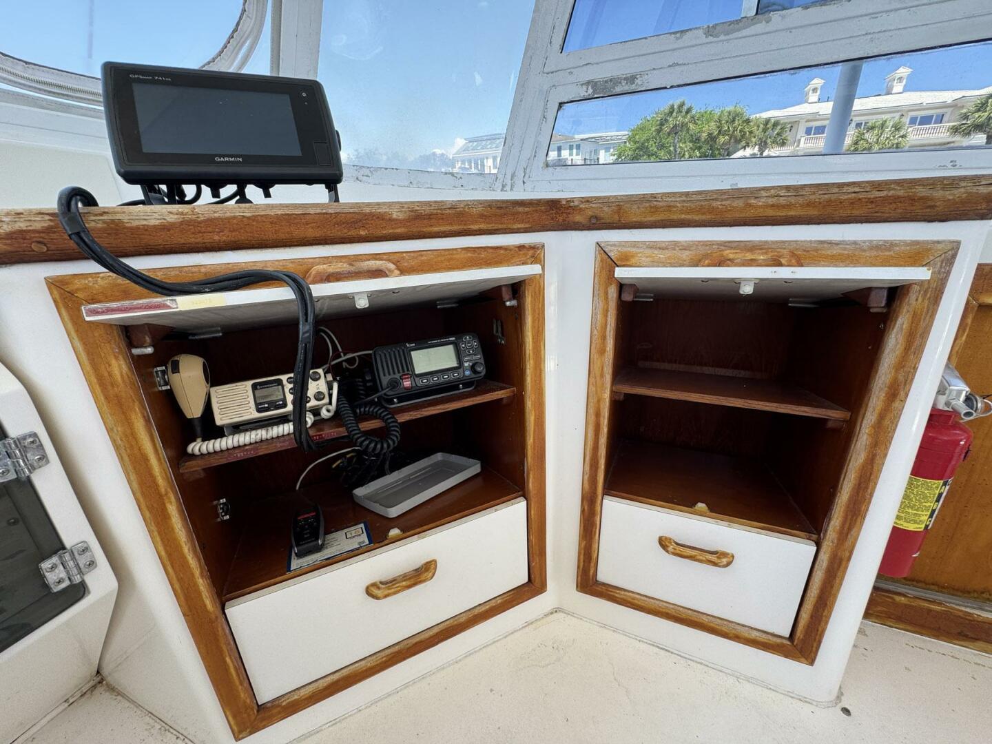 Slide: The Image of Gulfstar 44 Motor Yacht 1988 - 5287873