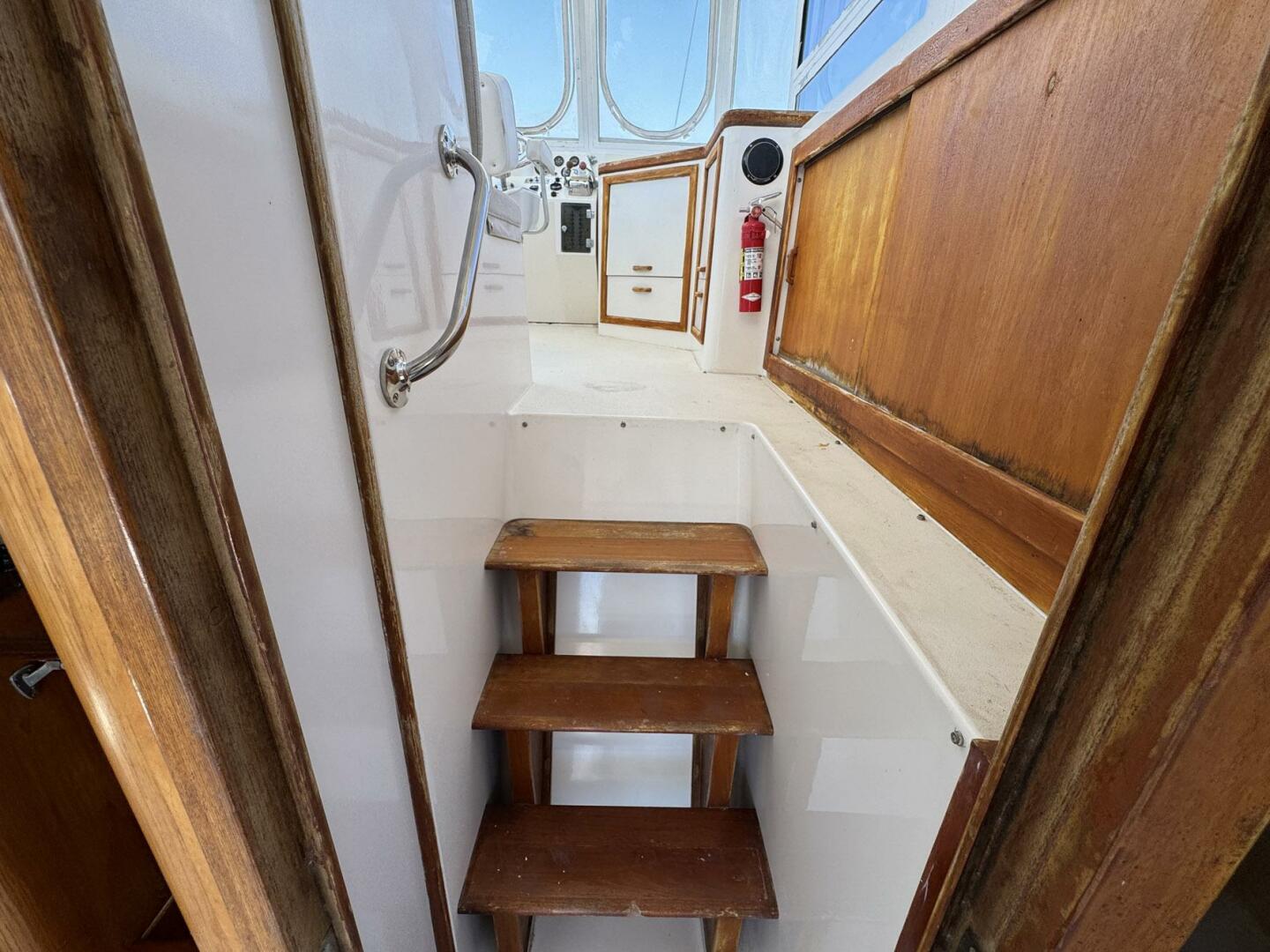 Slide: The Image of Gulfstar 44 Motor Yacht 1988 - 5287880