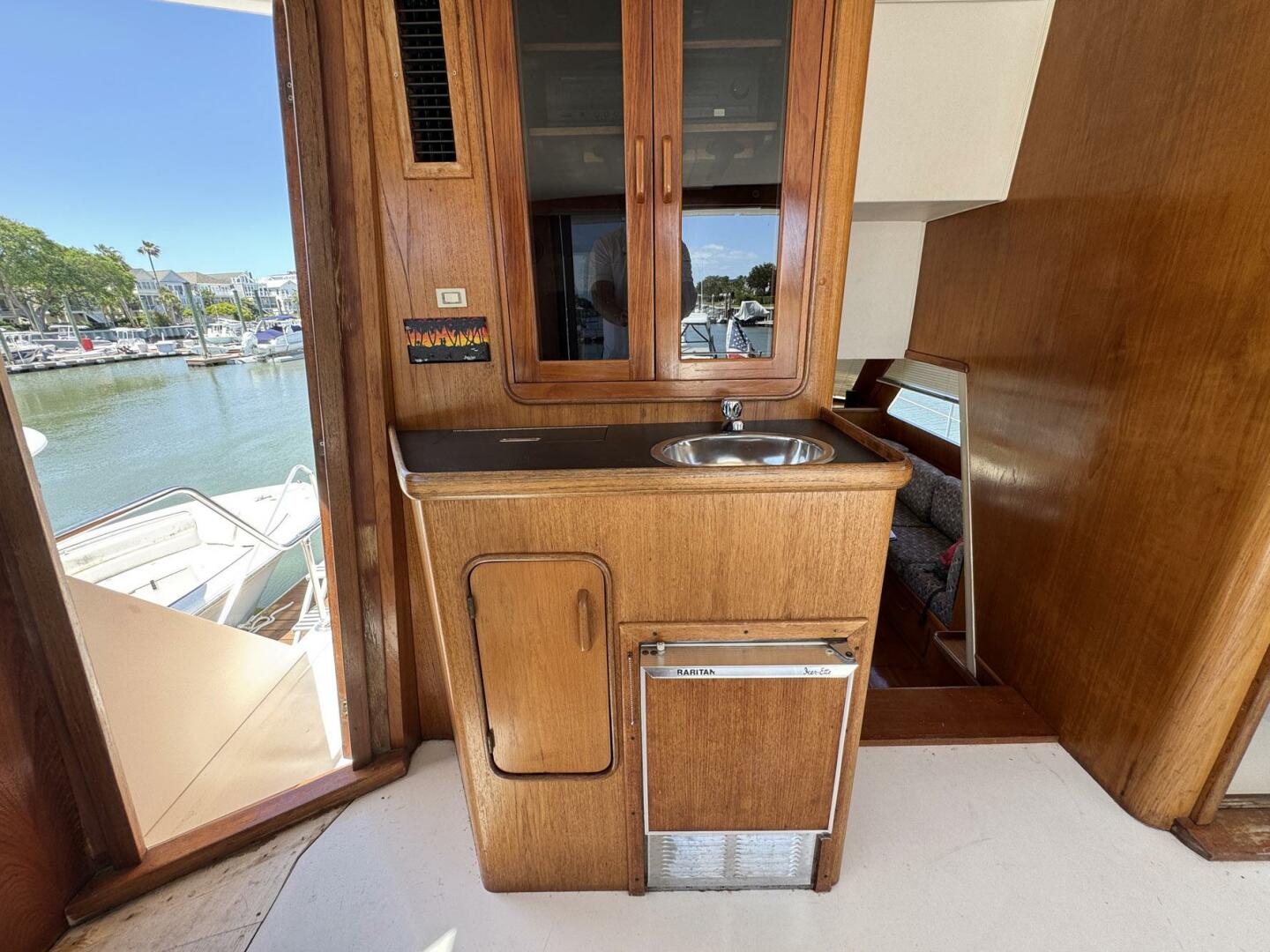 Slide: The Image of Gulfstar 44 Motor Yacht 1988 - 5287881