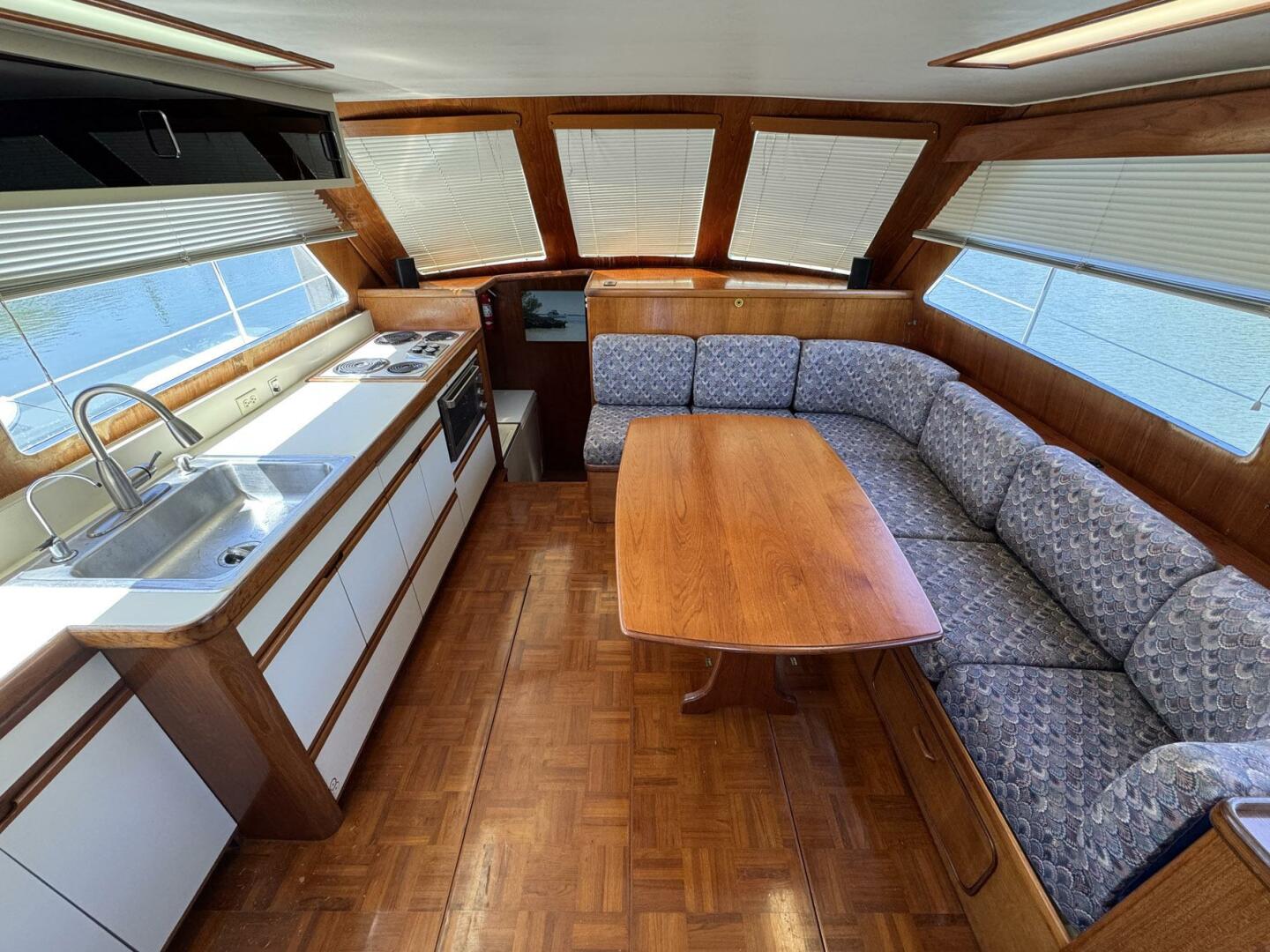 Slide: The Image of Gulfstar 44 Motor Yacht 1988 - 5287883