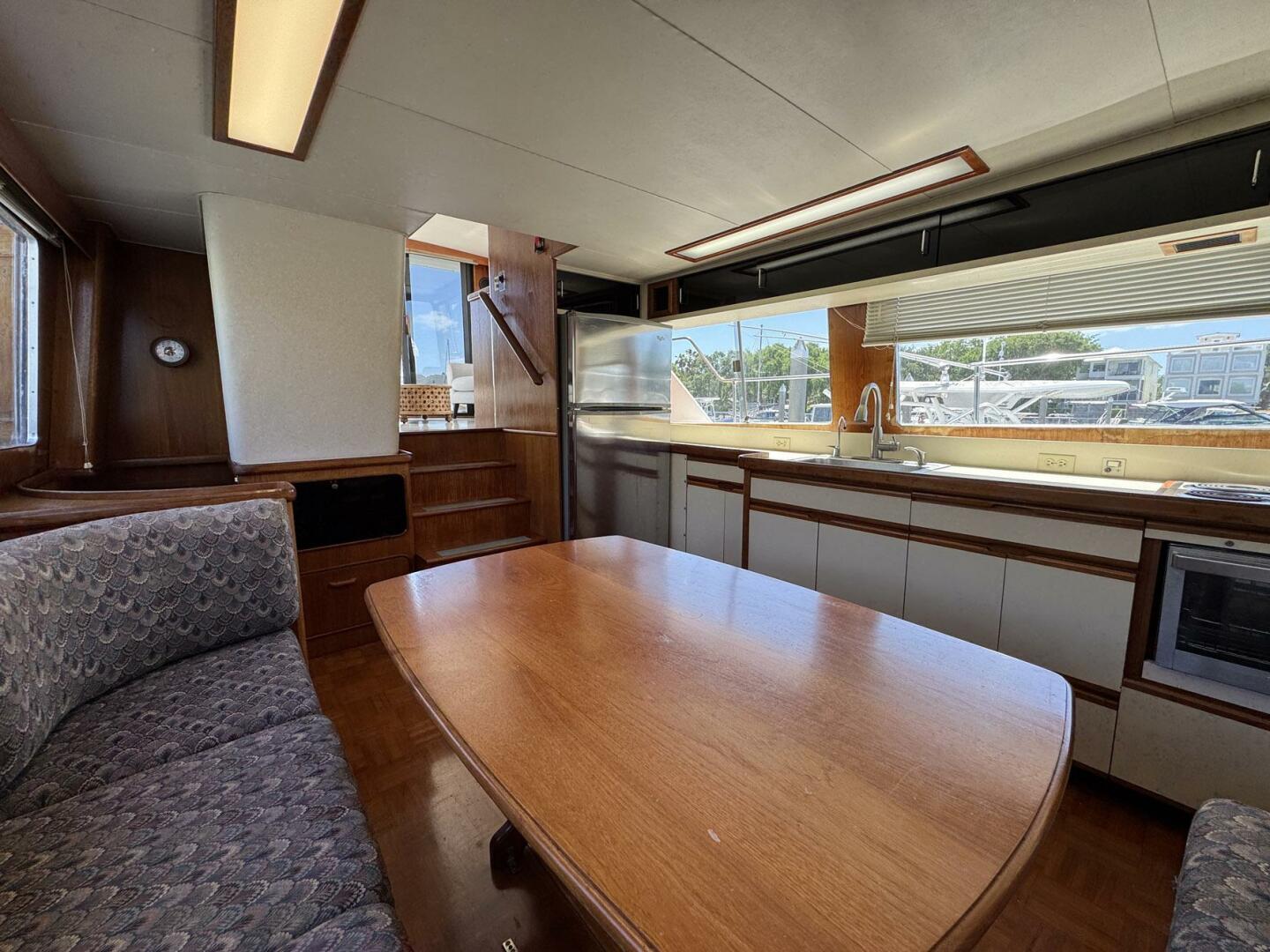 Slide: The Image of Gulfstar 44 Motor Yacht 1988 - 5287893