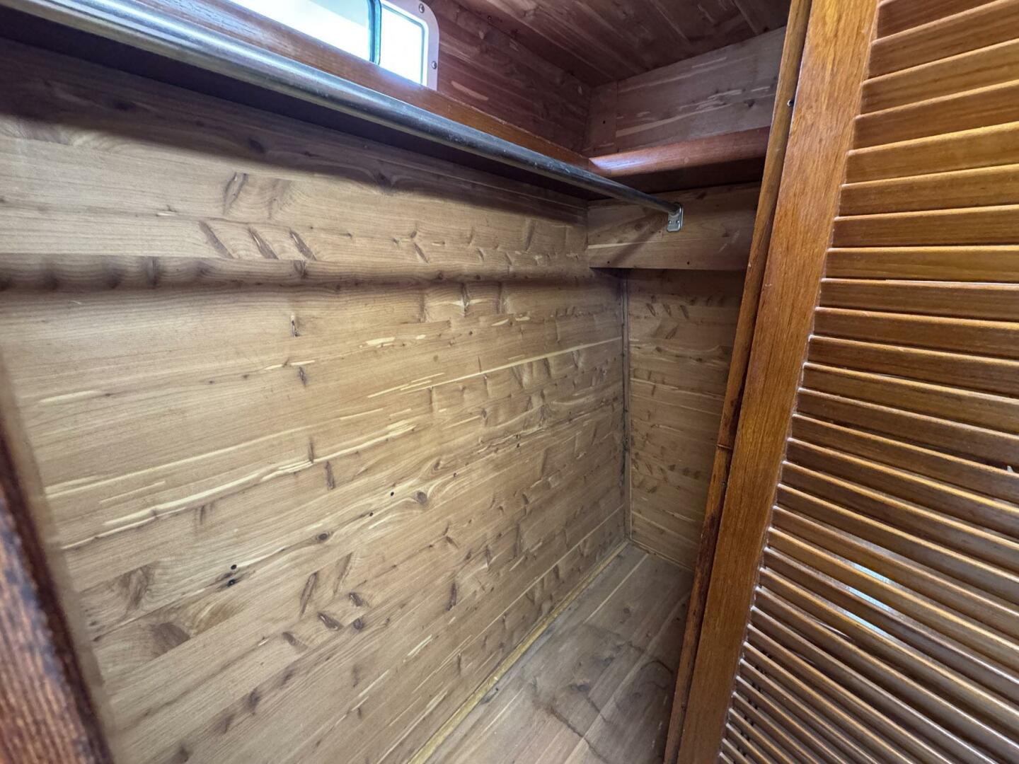 Slide: The Image of Gulfstar 44 Motor Yacht 1988 - 5287915