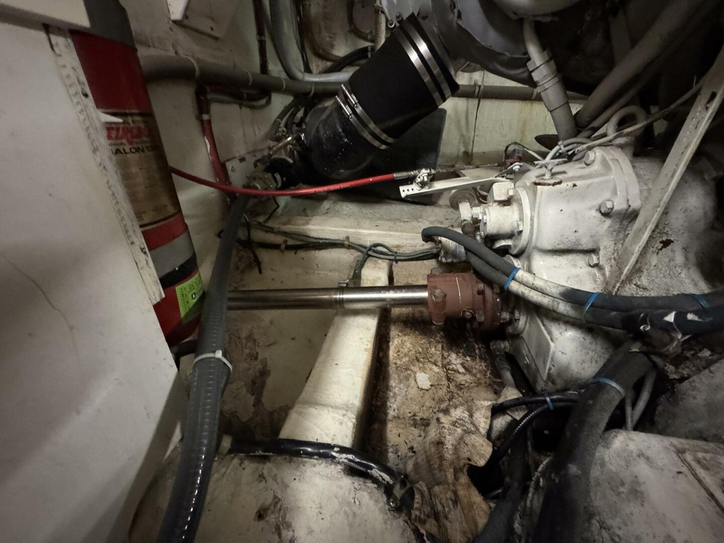 Slide: The Image of Gulfstar 44 Motor Yacht 1988 - 5287949