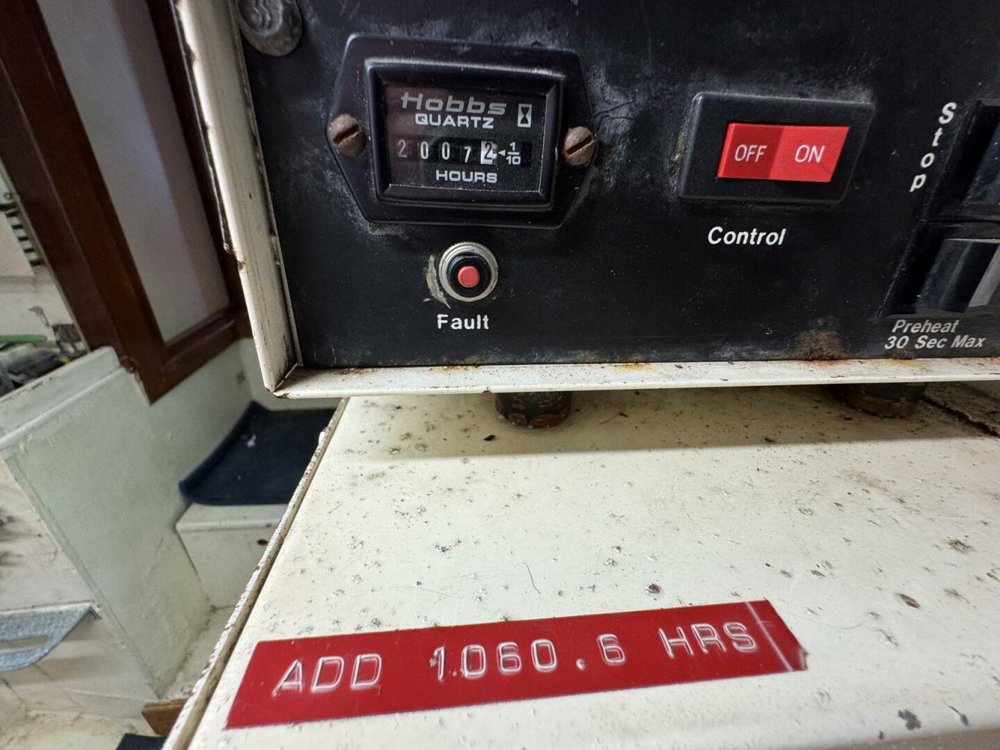 Slide: The Image of Gulfstar 44 Motor Yacht 1988 - 5287954