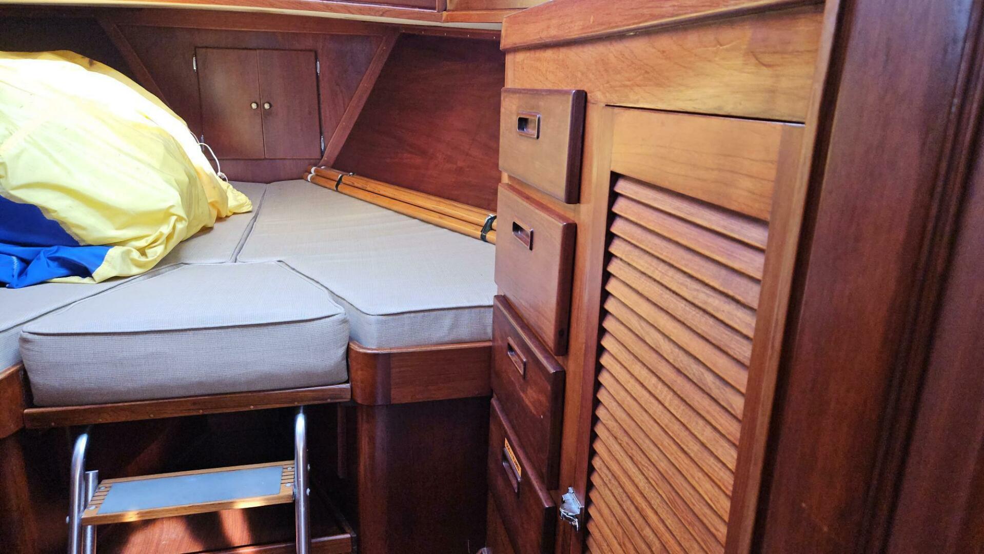 Slide: The Image of Gulfstar 50 1977 - 4555154