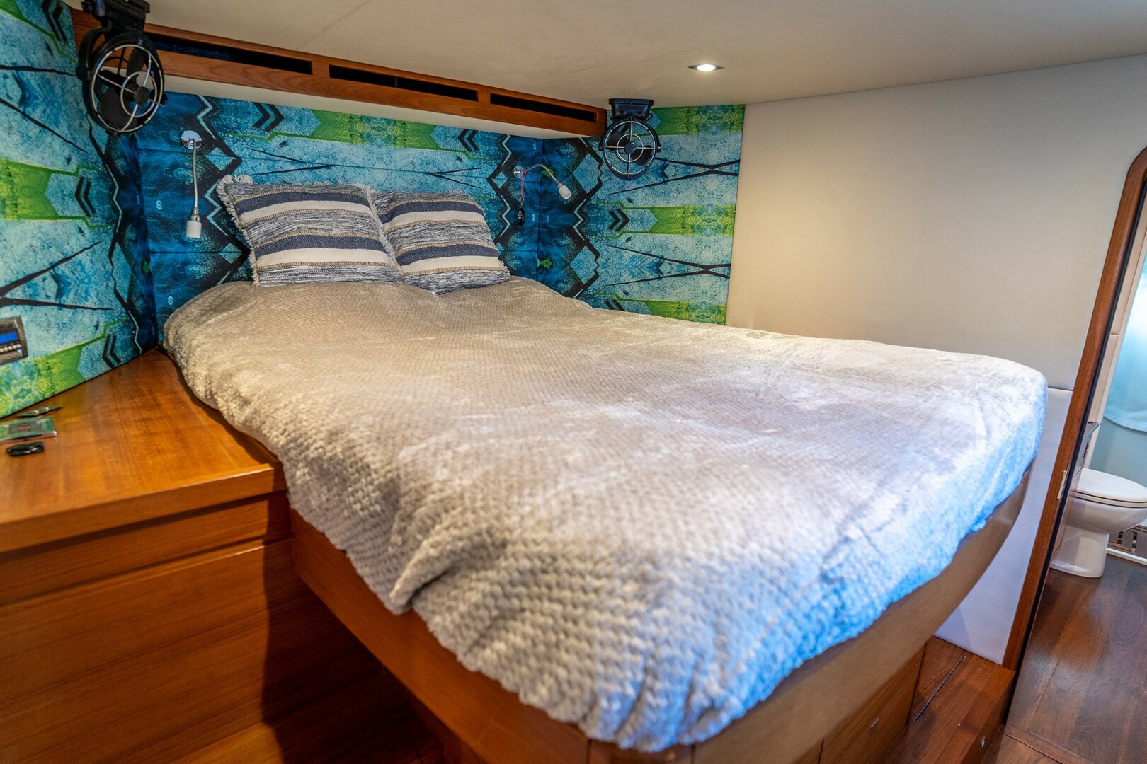 Slide: The Image of Used Sail Catamaran for sale 2014 Gunboat 55 - VANDAL - 4892784