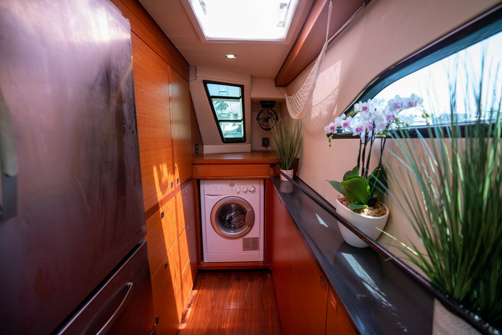 Slide: The Image of Used Sail Catamaran for sale 2014 Gunboat 55 - VANDAL - 4852459