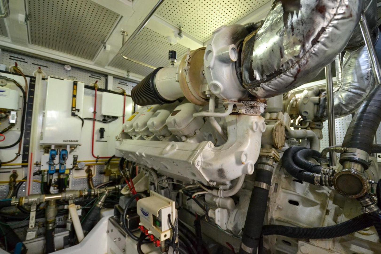 Slide: The Image of Hampton 580 Pilothouse 2009 - 3468224