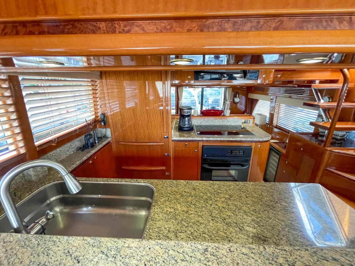 Slide: The Image of Hampton 580 Pilothouse 2009 - 3468225