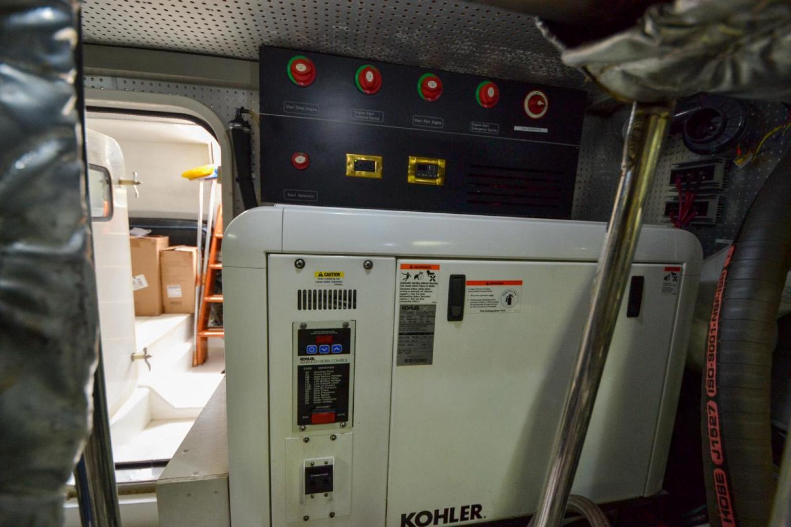 Slide: The Image of Hampton 580 Pilothouse 2009 - 3468240