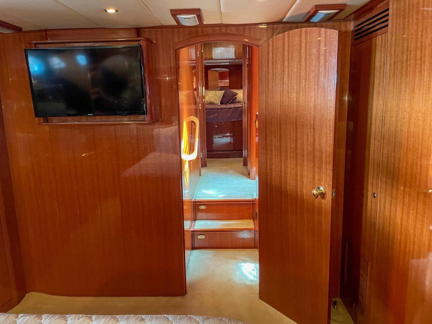 Slide: The Image of Hampton 580 Pilothouse 2009 - 3468259