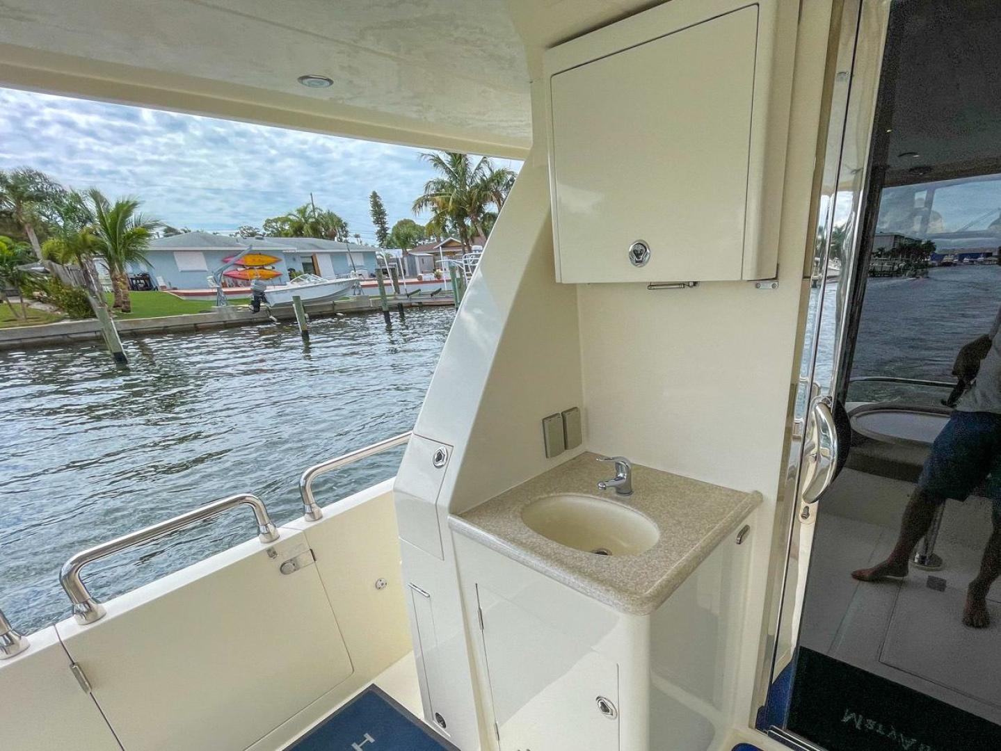 Slide: The Image of Hampton 580 Pilothouse 2009 - 3468264