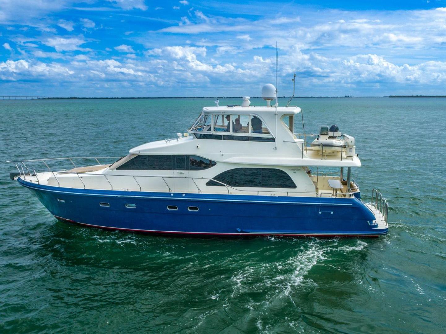 Slide: The Image of Hampton 580 Pilothouse 2009 - 3468275