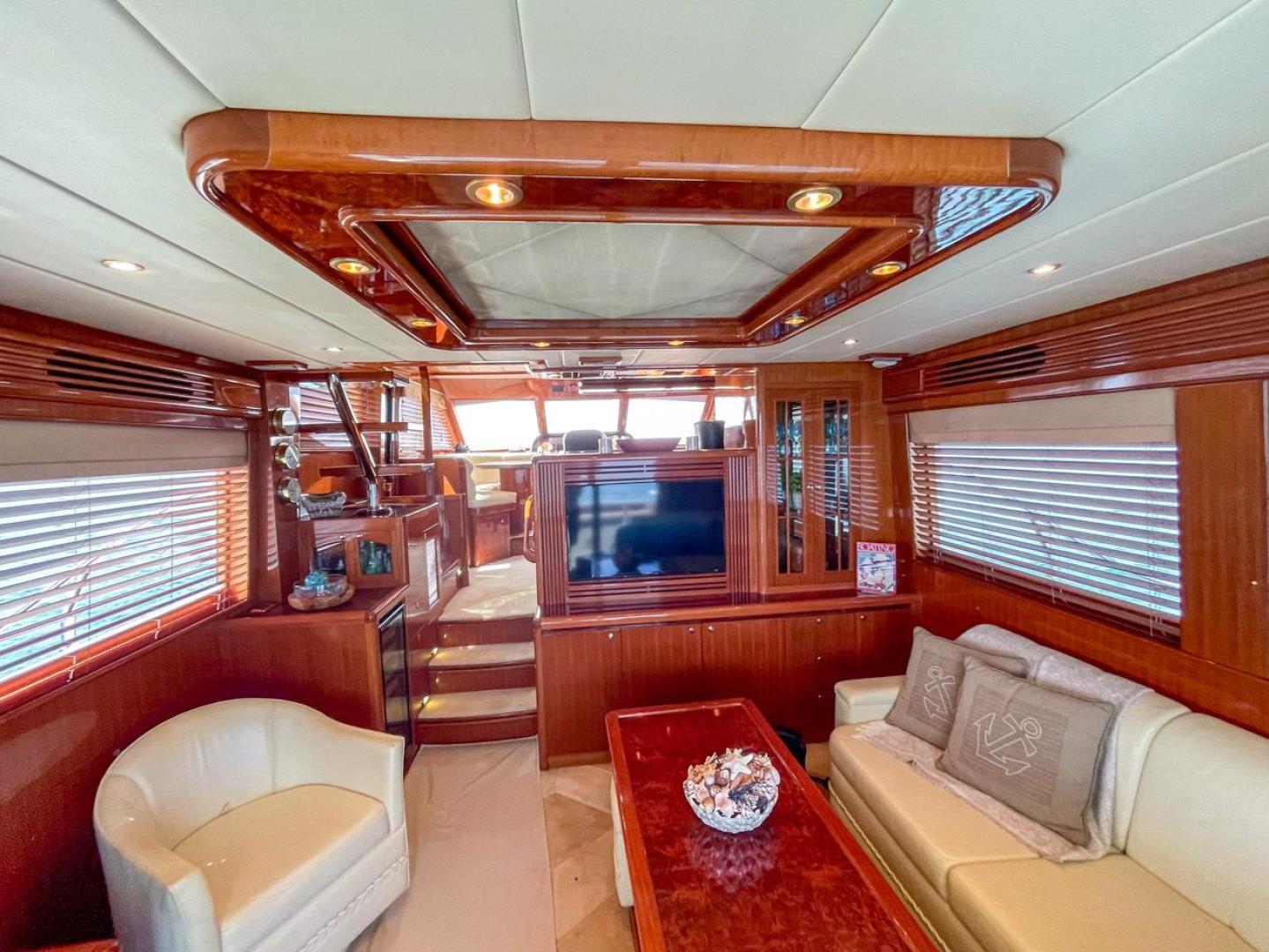 Slide: The Image of Hampton 580 Pilothouse 2009 - 3468283