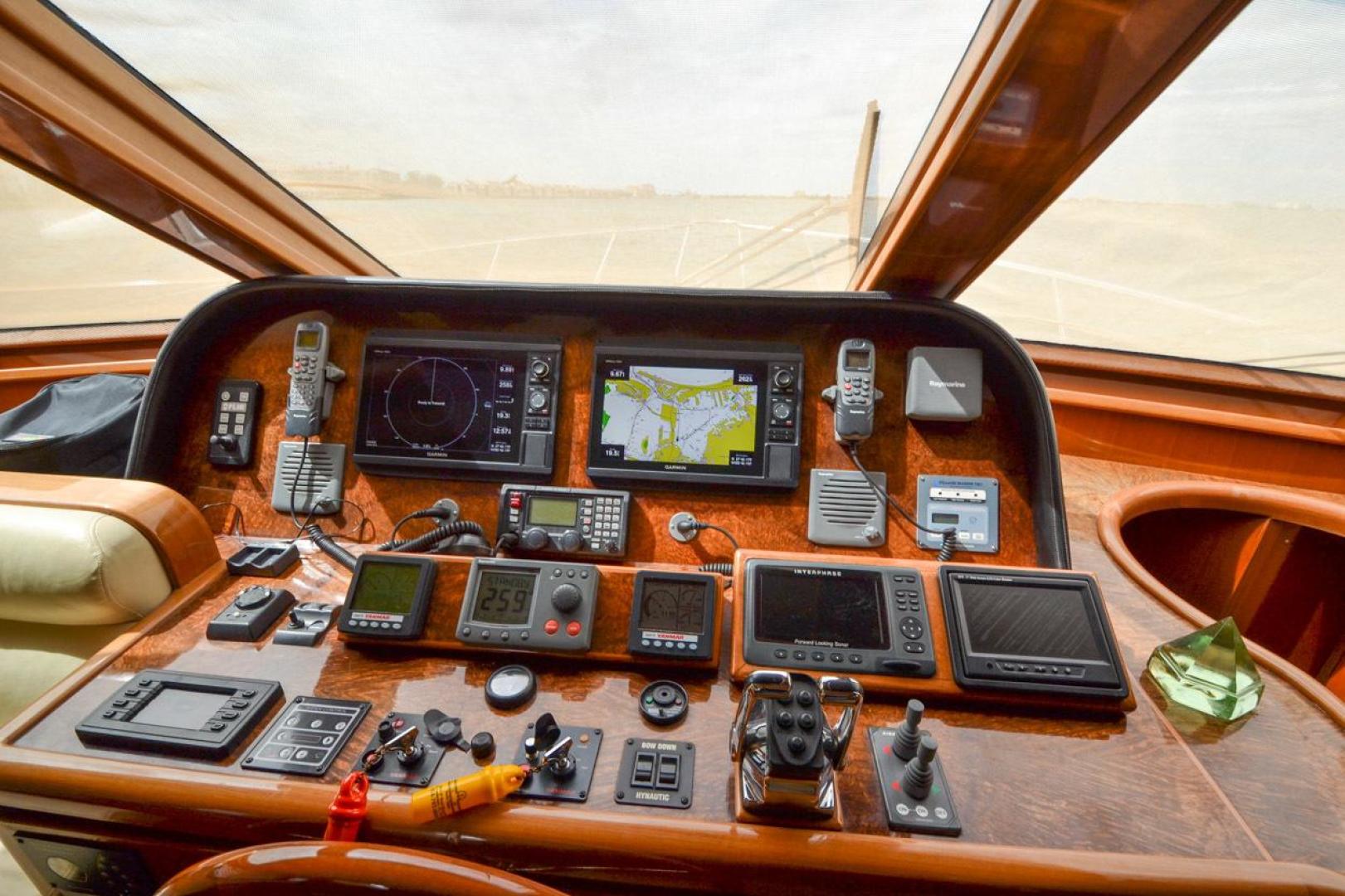 Slide: The Image of Hampton 580 Pilothouse 2009 - 3468147