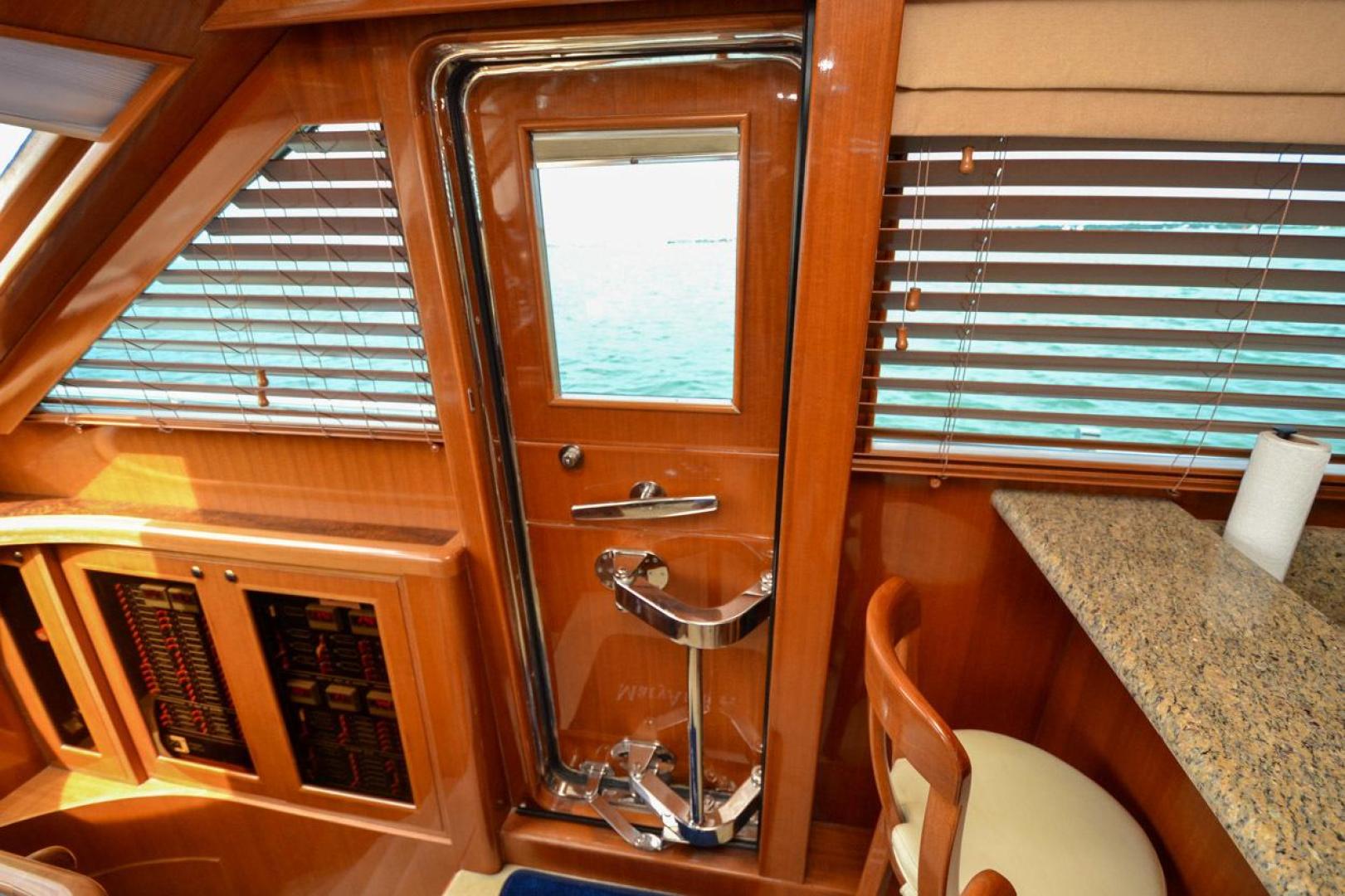 Slide: The Image of Hampton 580 Pilothouse 2009 - 3468150