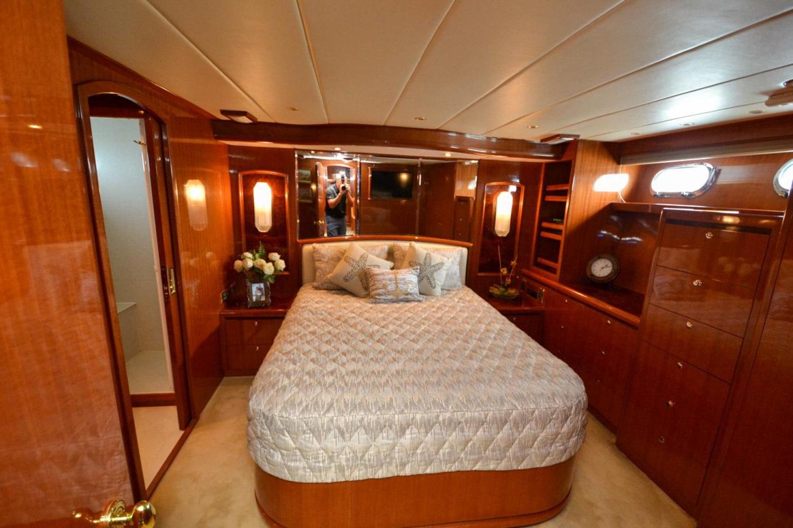 Slide: The Image of Hampton 580 Pilothouse 2009 - 3468165