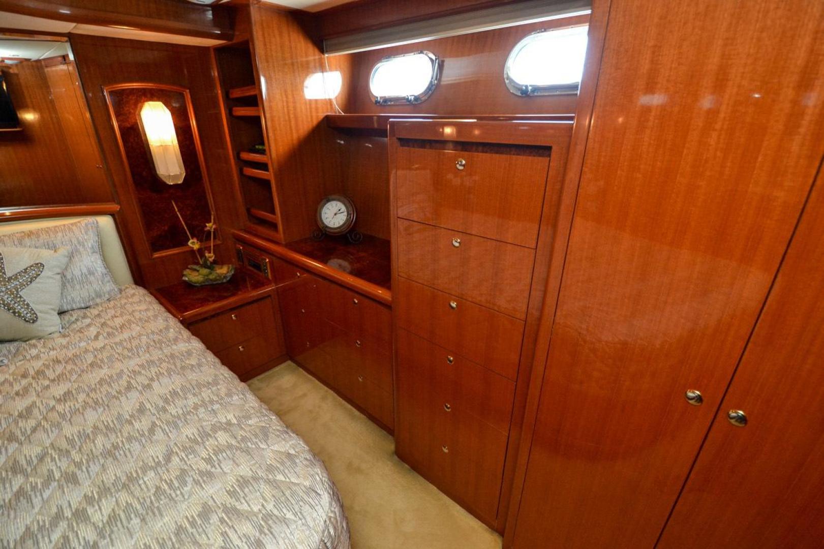 Slide: The Image of Hampton 580 Pilothouse 2009 - 3468168