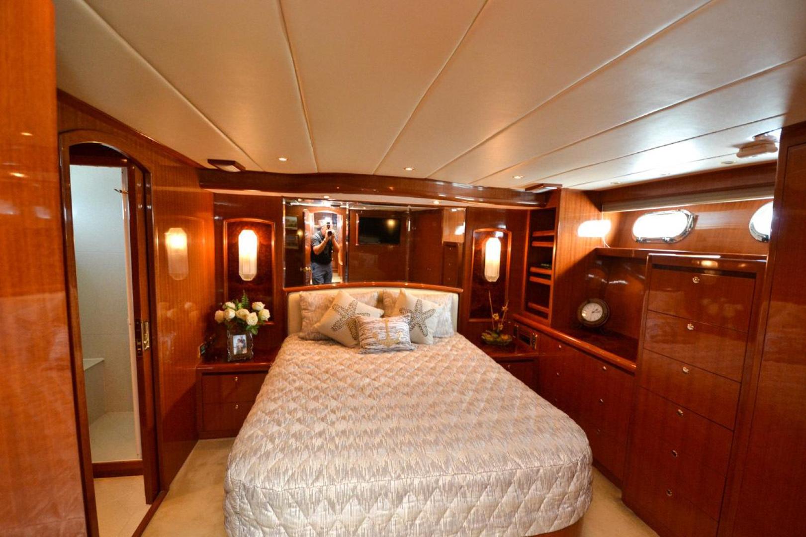 Slide: The Image of Hampton 580 Pilothouse 2009 - 3468170