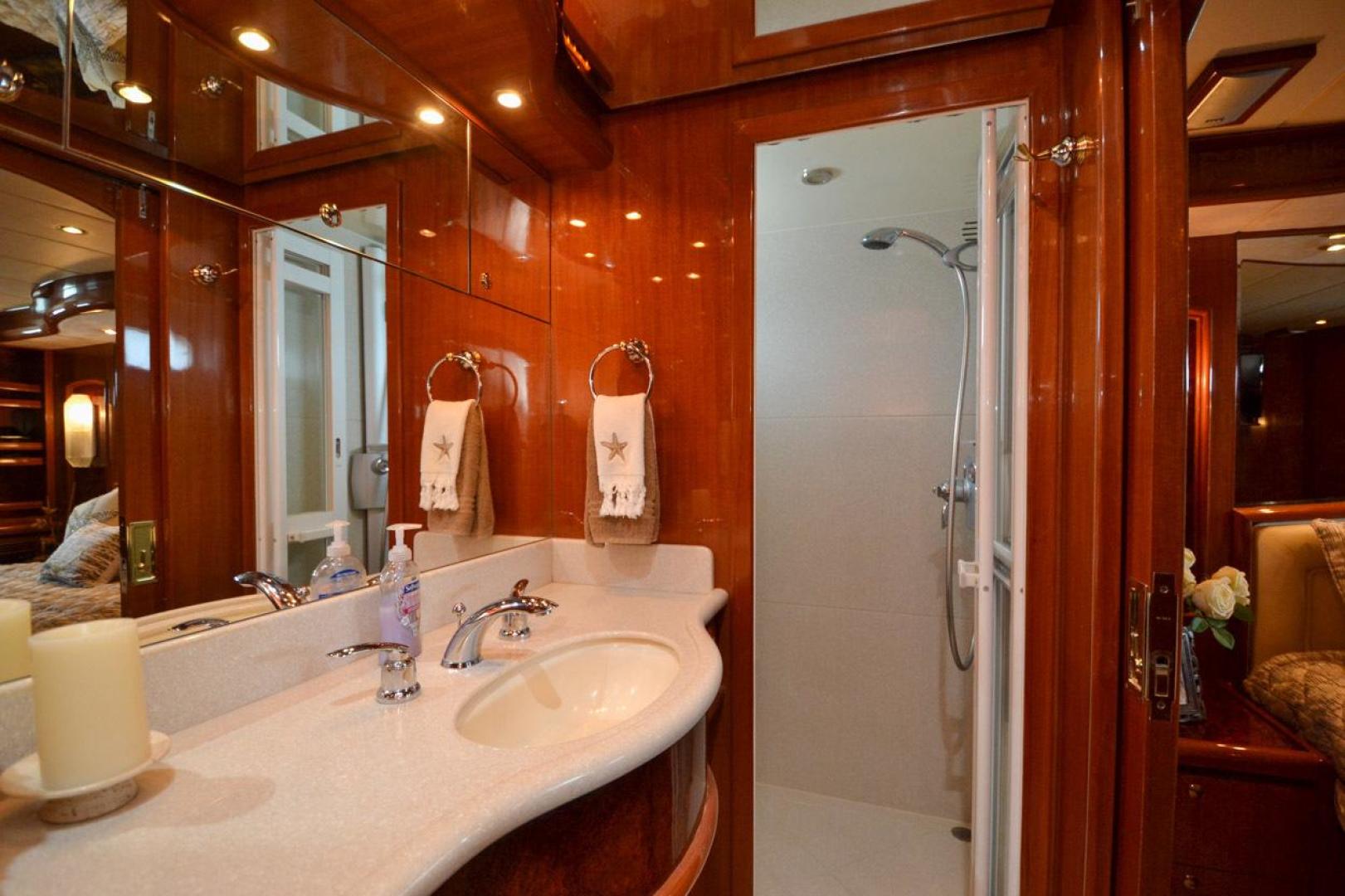 Slide: The Image of Hampton 580 Pilothouse 2009 - 3468178