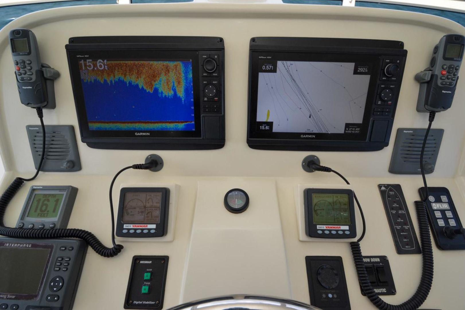 Slide: The Image of Hampton 580 Pilothouse 2009 - 3468196