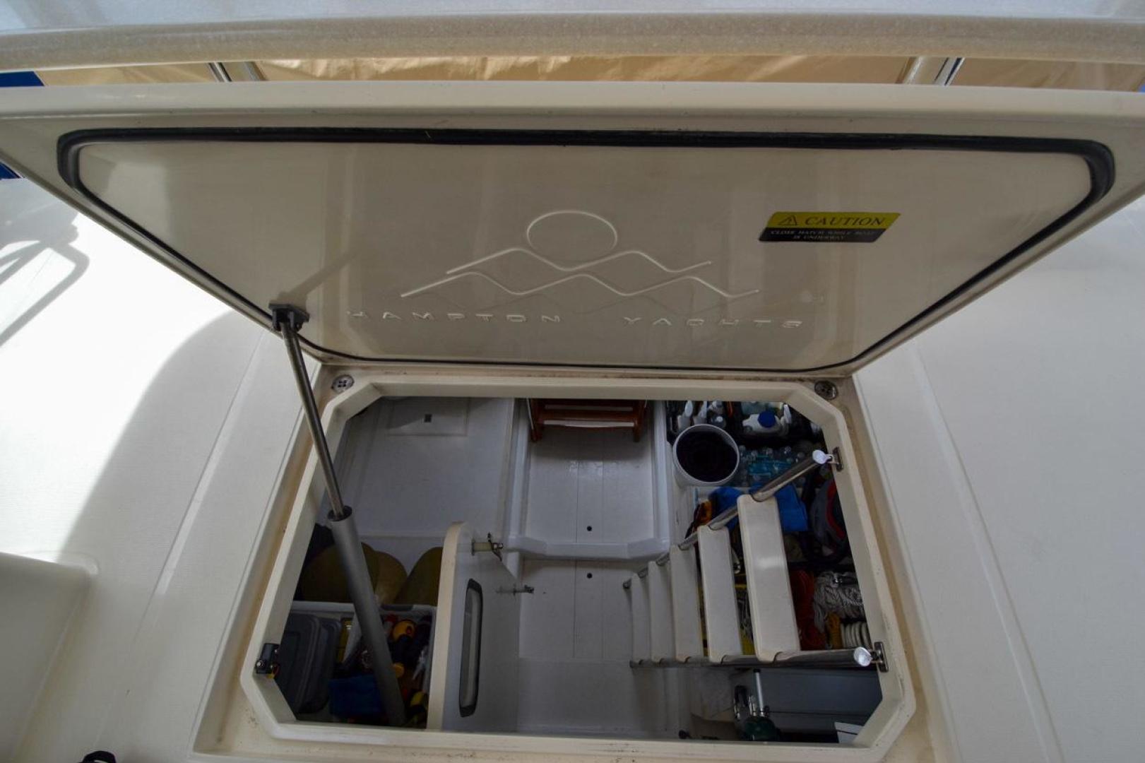 Slide: The Image of Hampton 580 Pilothouse 2009 - 3468214