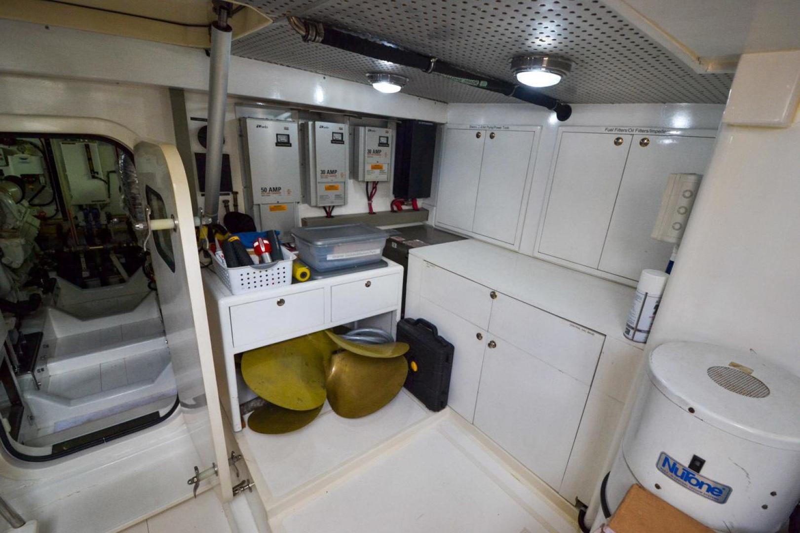 Slide: The Image of Hampton 580 Pilothouse 2009 - 3468217